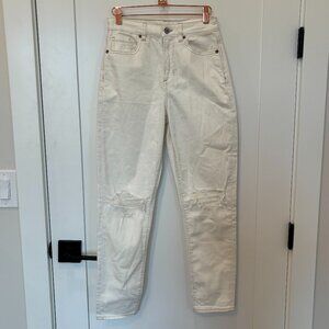 American Eagle Womens Stretch Ripped Jeans White NWT